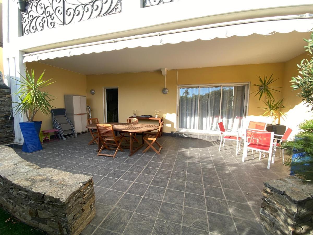 Apartament Le Palais Venitien Saint-Cyr-sur-Mer Zewnętrze zdjęcie
